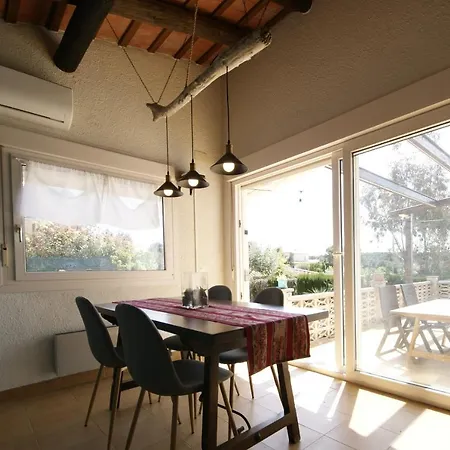 Holiday home Can Ribe